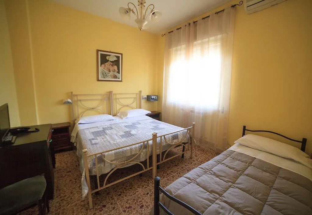 Hotel Il 9 Camaiore Italien